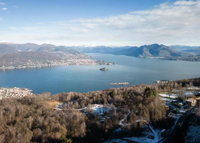 I Due Alberi Feriehus Stresa